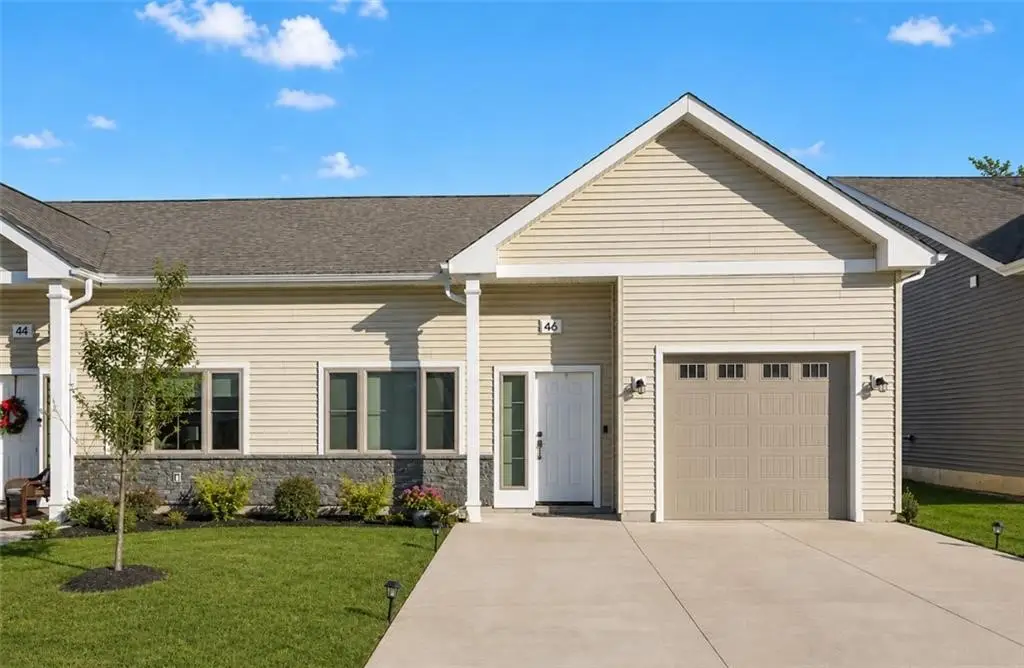 46 West Valley Circle #31, West Warwick, RI 02893 - #1