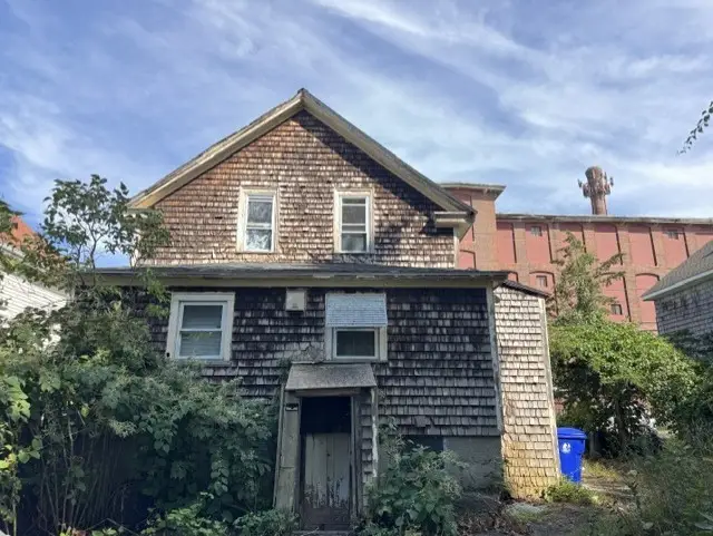 397 Metacom Avenue, Warren, RI 02885 - #2