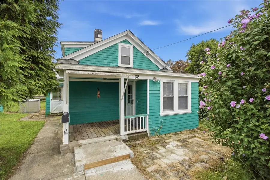 62 Leading Street, Johnston, RI 02919 - #2