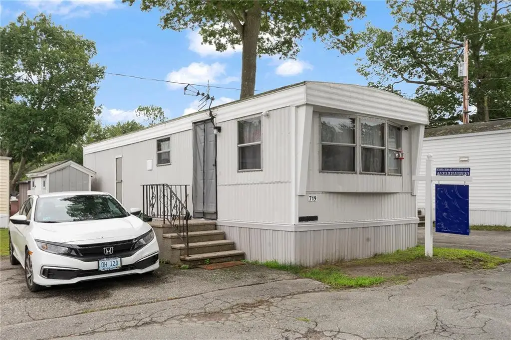719 Forest Park, Middletown, RI 02842 - #1