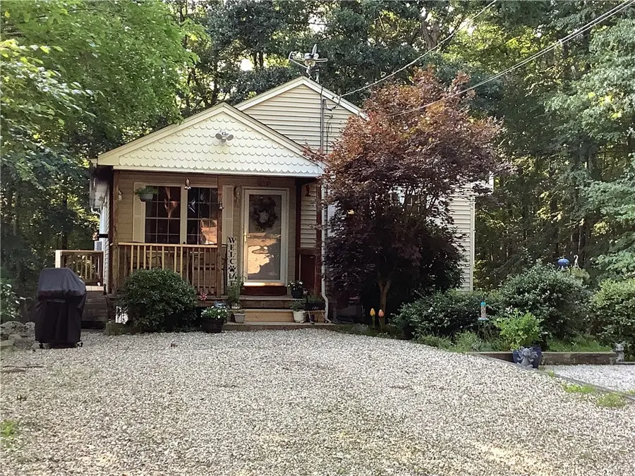 163 Lake Washington Drive, Glocester, RI 02814 - #2