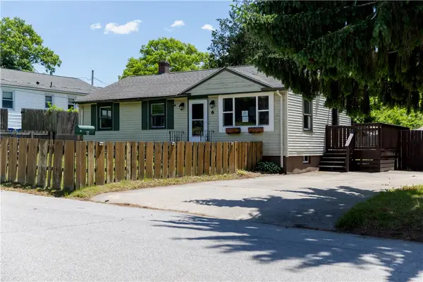 6 Kathy Avenue, Coventry, RI 02816