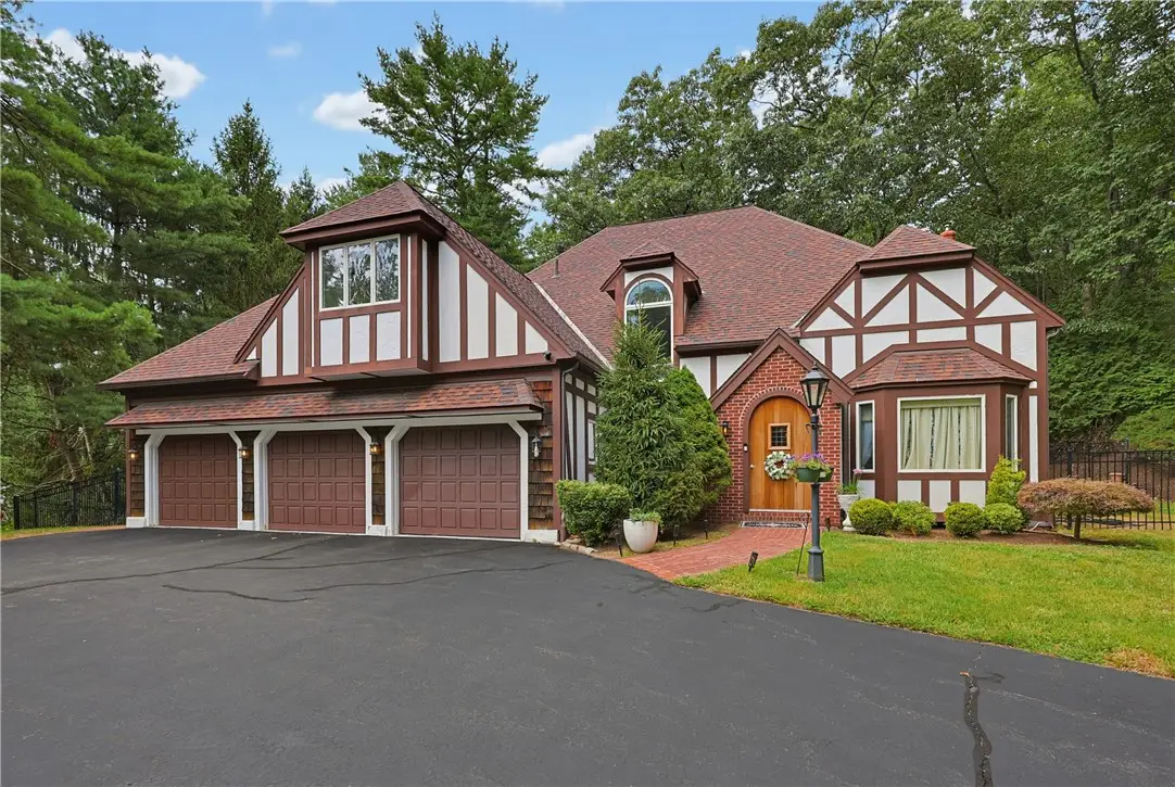34 Georgiana Drive, Cumberland, RI 02864 - #1
