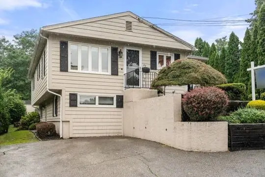 20 Dewey Avenue, North Providence, RI 02911 - #2