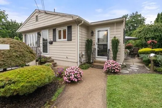 20 Dewey Avenue, North Providence, RI 02911 - #3