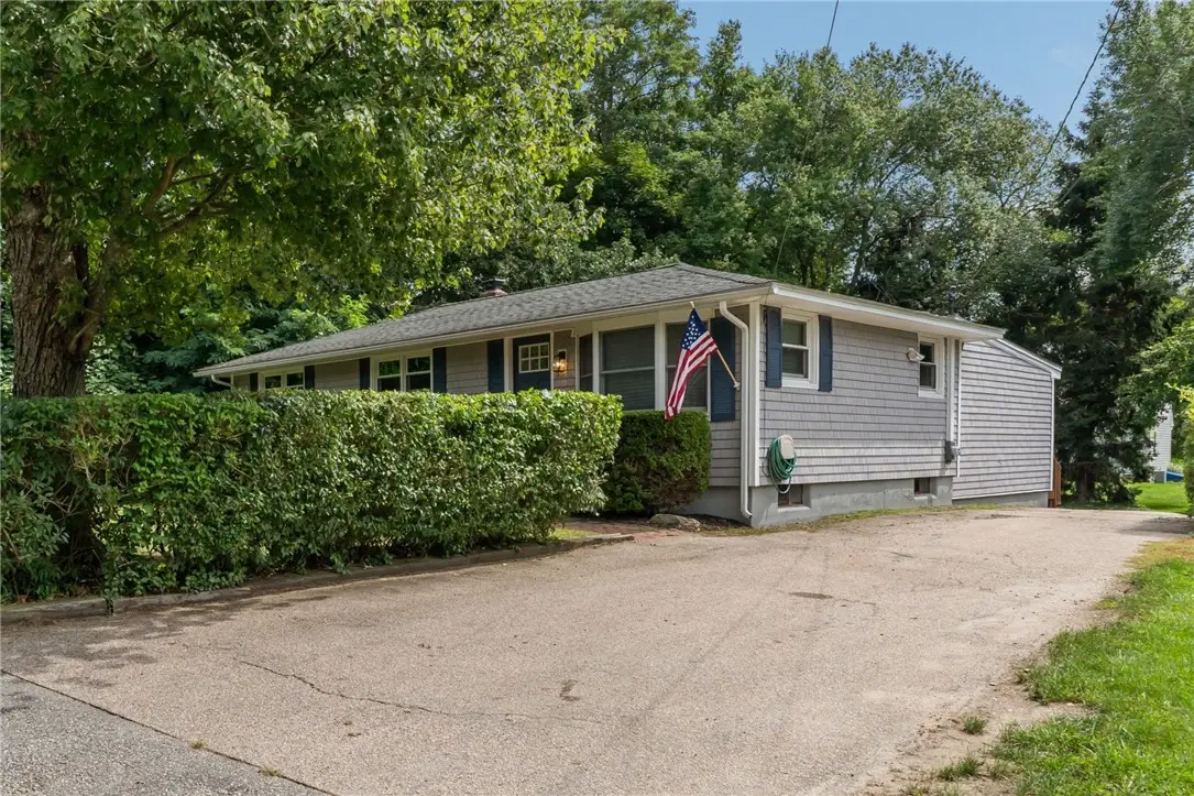 40 Tern Road, Narragansett, RI 02882 - #1