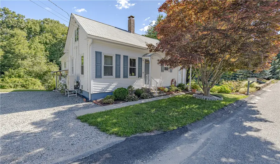 737 Putnam Pike, Smithfield, RI 02828 - #3
