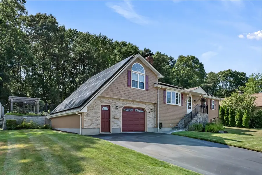 139 Ray Avenue, Woonsocket, RI 02895 - #2