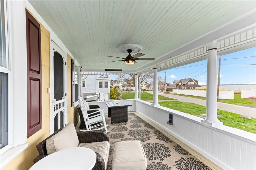 29 Burnett Road, Warwick, RI 02889 - #3