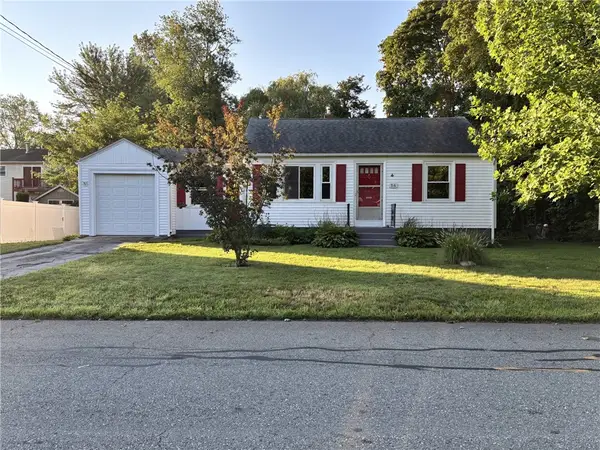 56 Chesterfield Avenue, Warwick, RI 02889