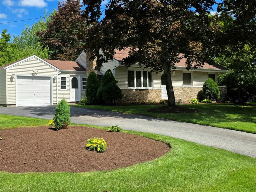 8 Continental Road, Greenville, RI 02828 - #1