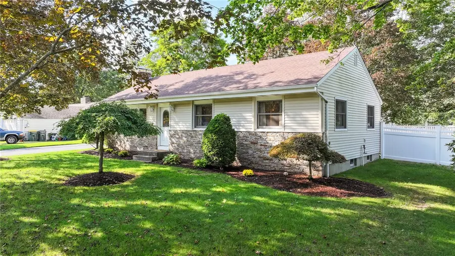 8 Continental Road, Greenville, RI 02828 - #3