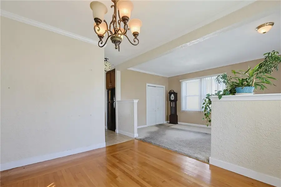 43 Crothers Avenue, Cranston, RI 02910 - #3
