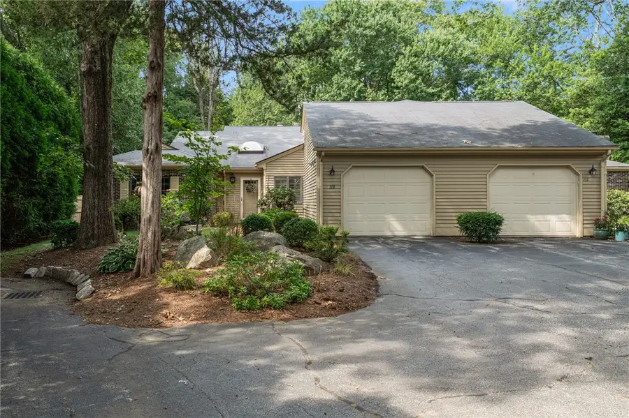 118 Pine Glen Drive Drive, East Greenwich, RI 02818 - #2