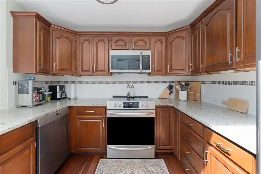 118 Pine Glen Drive Drive, East Greenwich, RI 02818 - #3