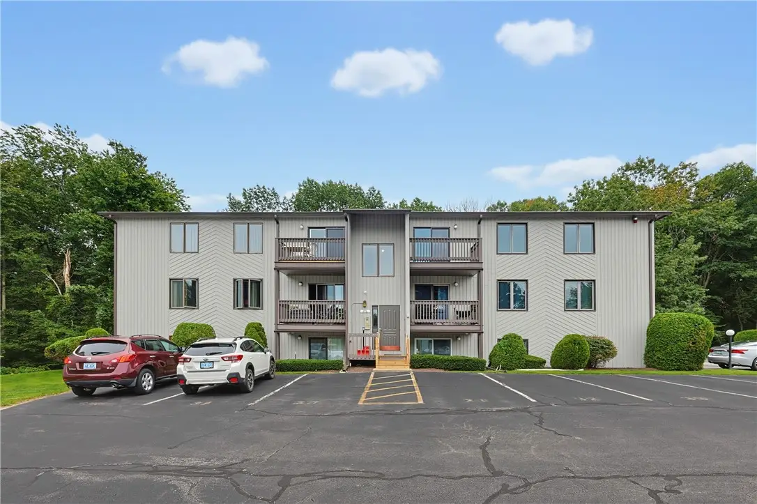 35 Kristee Circle Circle #35, West Warwick, RI 02893 - #1