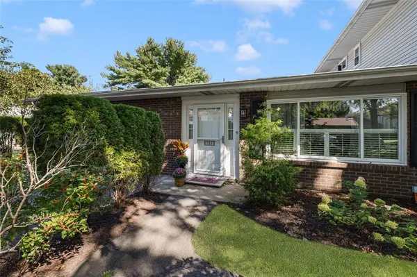 151 Edaville Court, Warwick, RI 02886