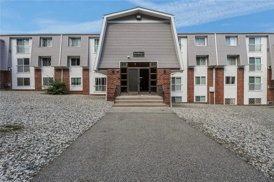300 Smithfield Road #5-34, North Providence, RI 02904 - #3