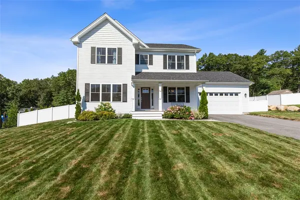 14 Minglewood Drive, Coventry, RI 02816