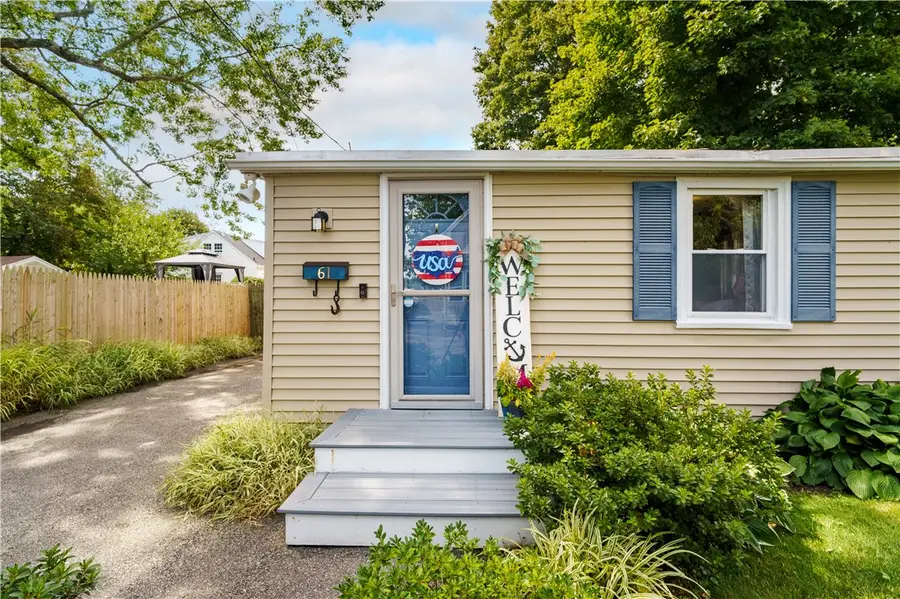 61 Logan Street, Warwick, RI 02889 - #3
