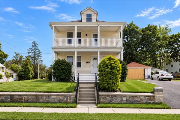 92 Chestnut Avenue, Cranston, RI 02910