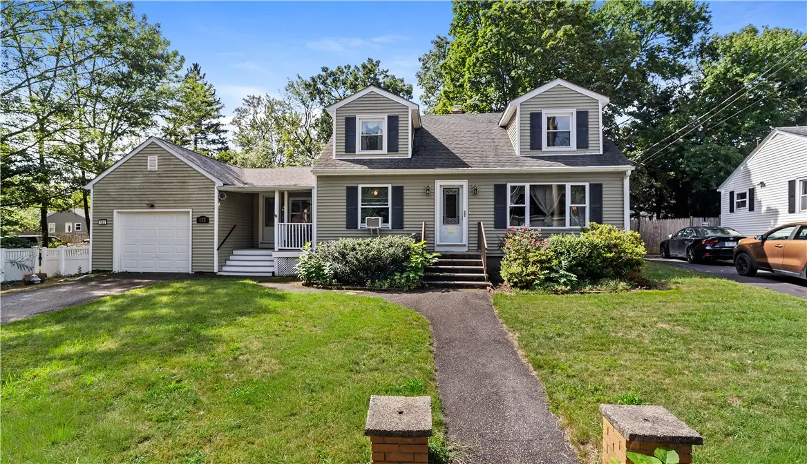 132 Davis Avenue, Cranston, RI 02910 - #1