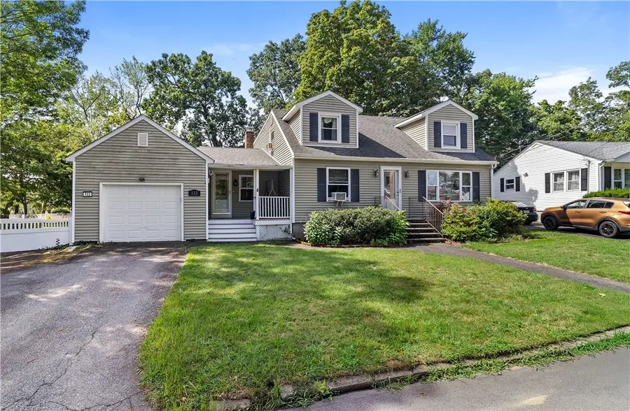 132 Davis Avenue, Cranston, RI 02910 - #2