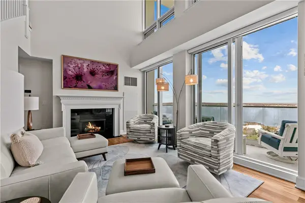 1 Tower Drive #1503, Portsmouth, RI 02871