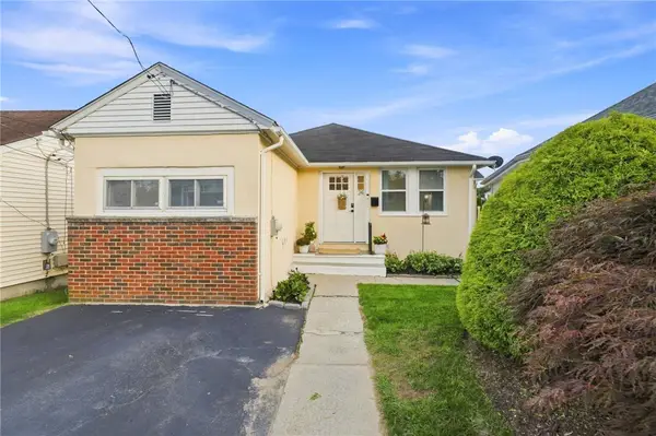 24 Borden Avenue, Johnston, RI 02919
