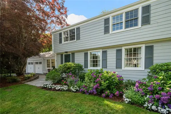 419 Nayatt Road, Barrington, RI 02806