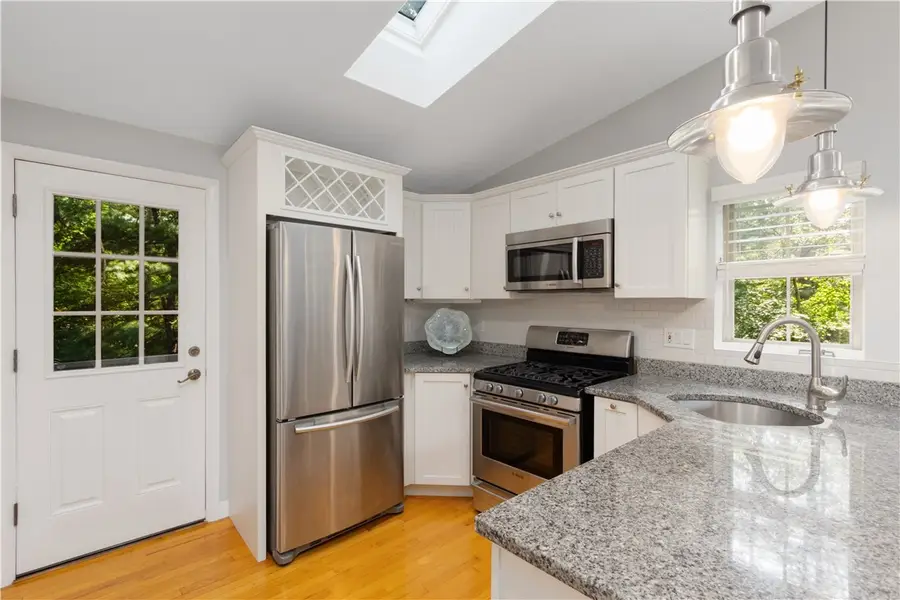 25 White Birch Court #25, North Kingstown, RI 02852 - #2