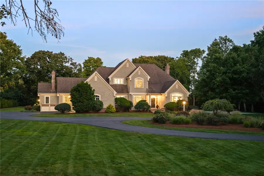 50 Kenyon Avenue, East Greenwich, RI 02818 - #3