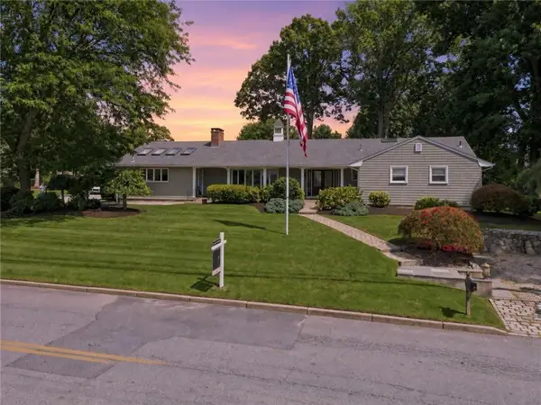 210 Wildflower Drive, Cranston, RI 02921