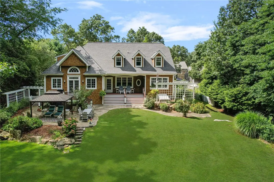 26 Thayer Avenue, Narragansett, RI 02882 - #1
