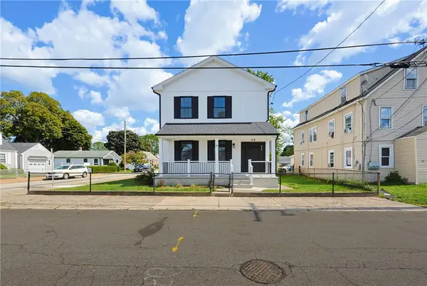 38 Ashburne Street, Pawtucket, RI 02861