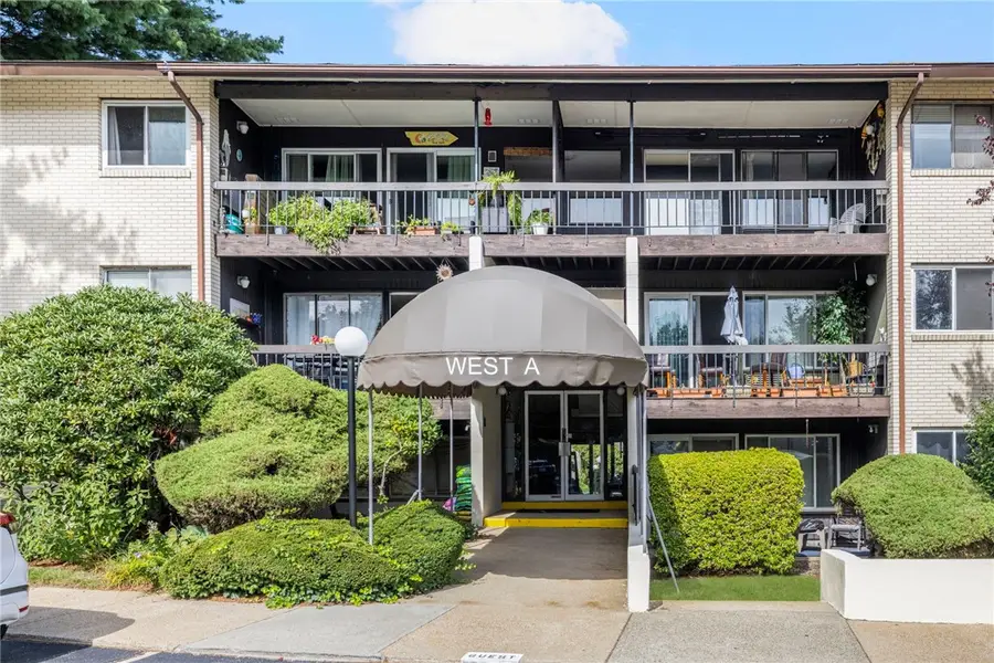 400 Narragansett Parkway #West A 11, Warwick, RI 02888 - #3