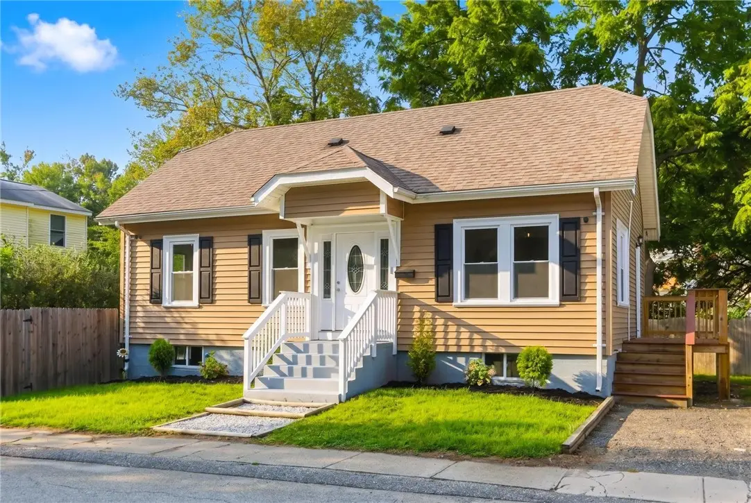 21 Overbrook Avenue, Warwick, RI 02889 - #1