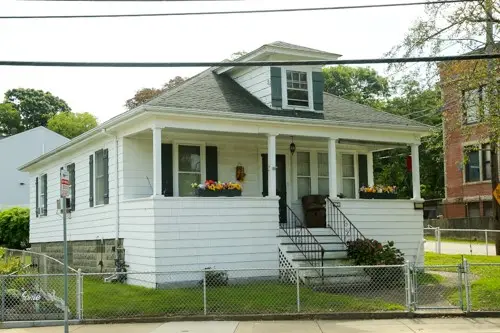 2641 North Main Street, Fall River, MA 02720