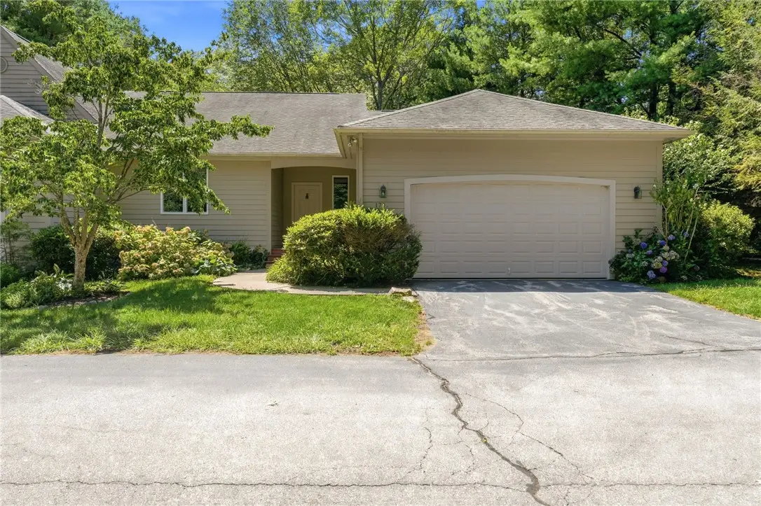 170 Pine Glen Drive, East Greenwich, RI 02818 - #1