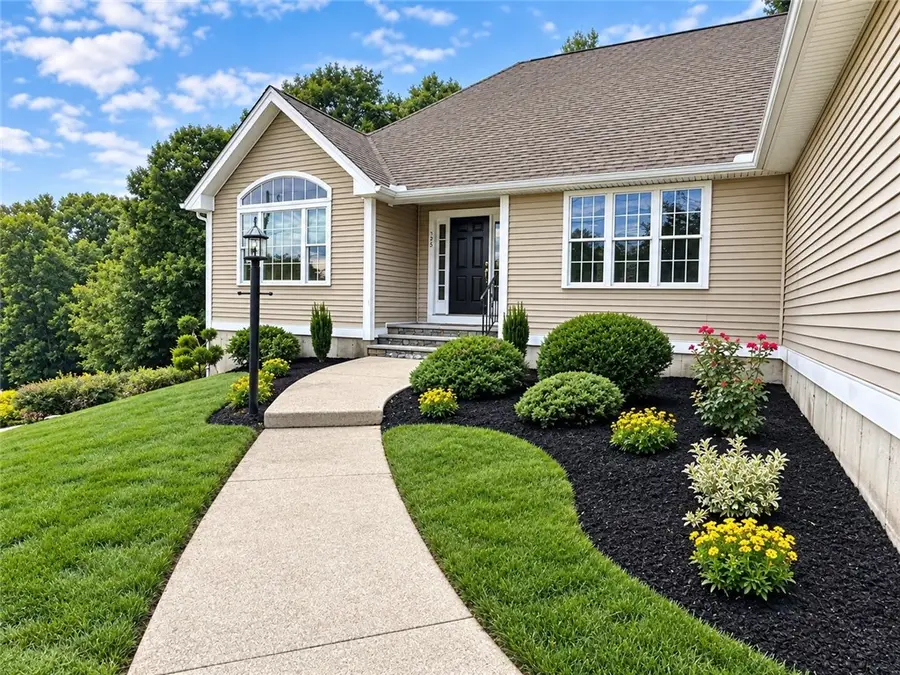 125 West Road, Cumberland, RI 02864 - #3