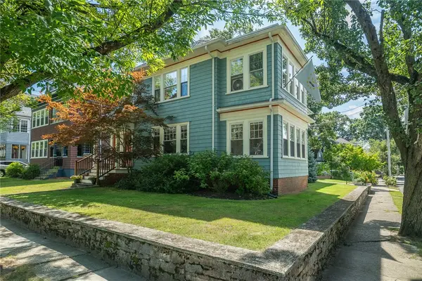 133 5th Street #1, Providence, RI 02906
