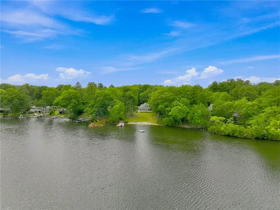 76 Coolridge Avenue, Greenville, RI 02828 - #3