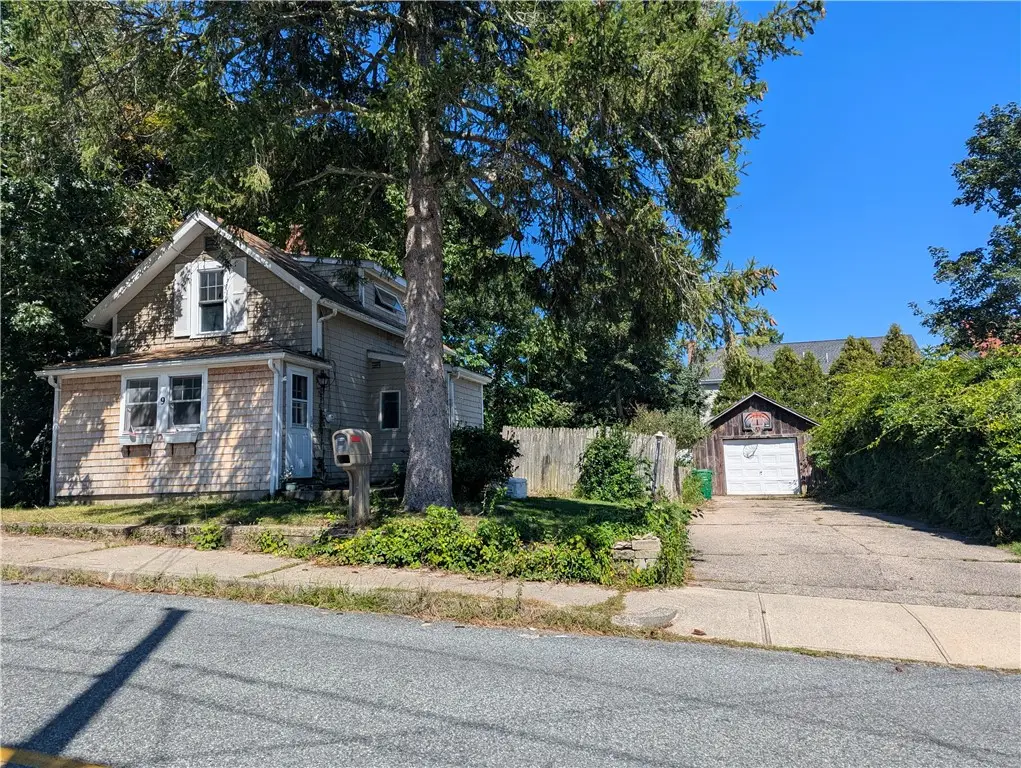 9 Allen Avenue, South Kingstown, RI 02879 - #1