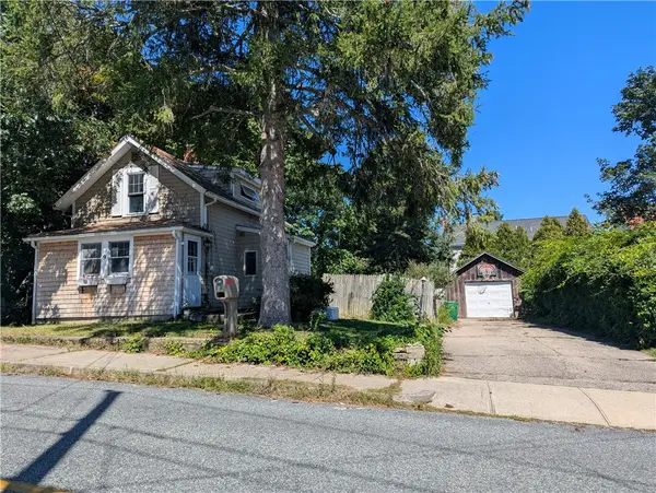 9 Allen Avenue, South Kingstown, RI 02879