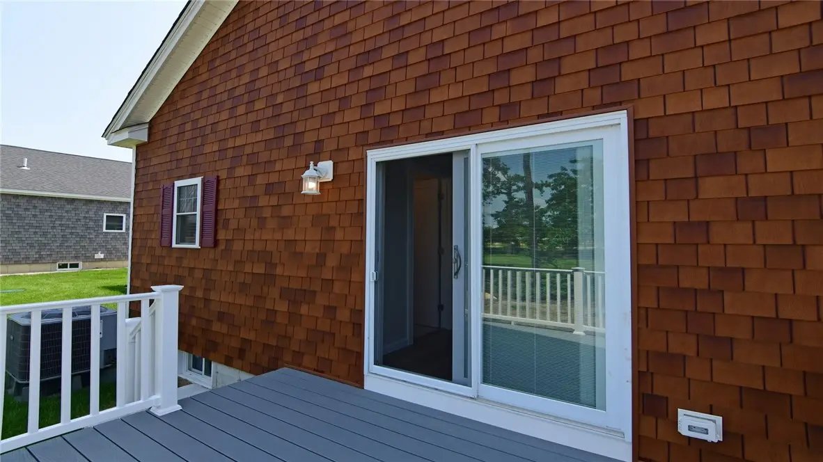 33 Bogey Circle, South Kingstown, RI 02879 - #1