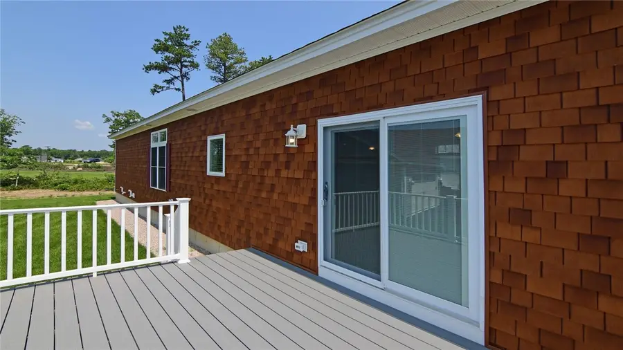 33 Bogey Circle, South Kingstown, RI 02879 - #3