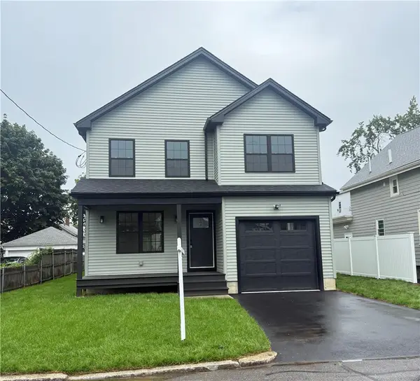 135 Owen Avenue, Pawtucket, RI 02860