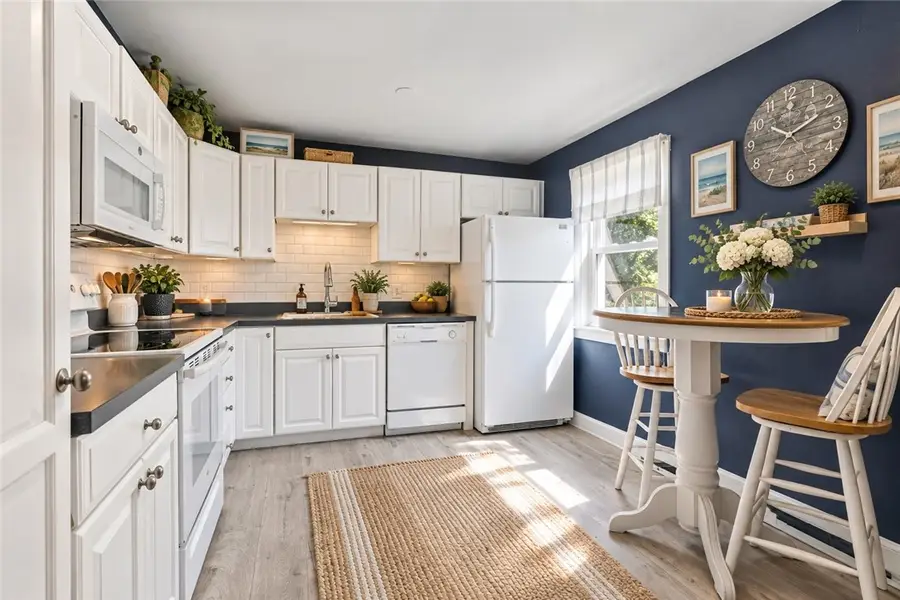 22 Apache Drive #B, Westerly, RI 02891 - #2