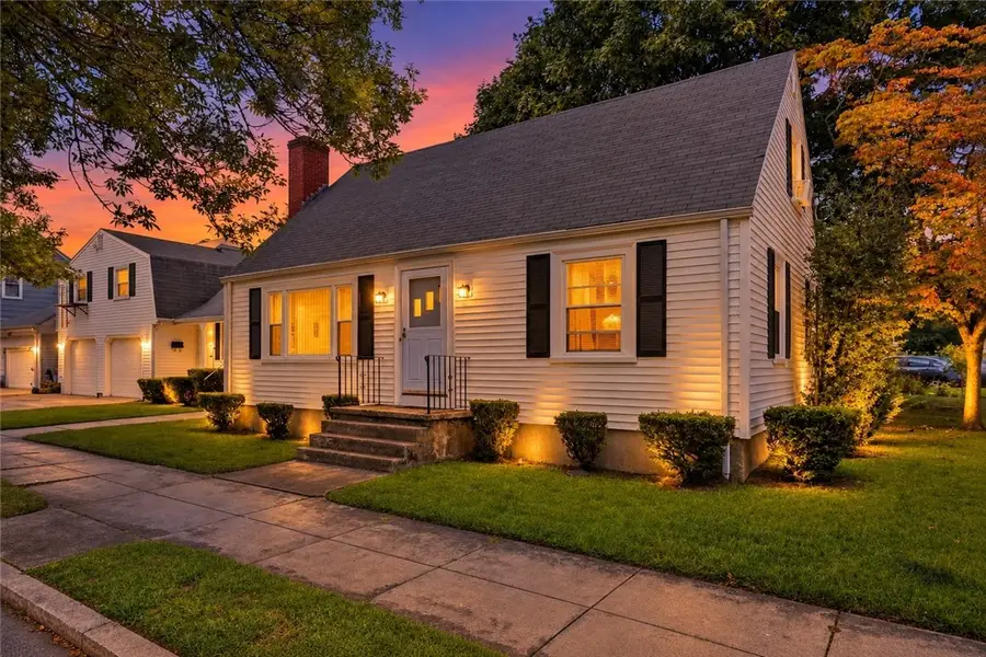 85 Moorland Avenue, Providence, RI 02908 - #3