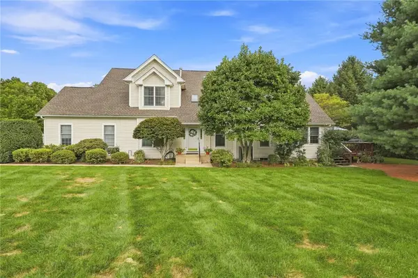 45 Fieldstone Drive, East Greenwich, RI 02818